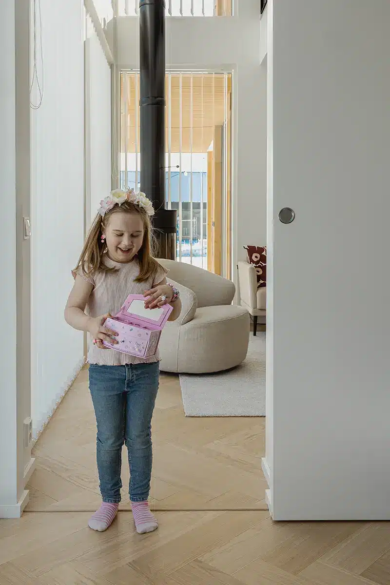 Arkkitehtisuunniteltu omakotitalo 146 neliötä Oulu, Lootustalon rakentama koti